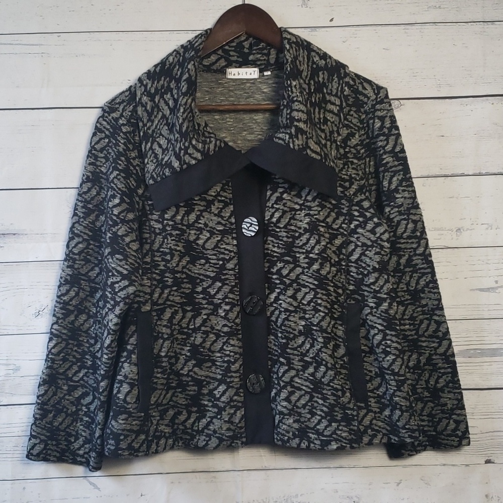 Habitat blazer type top